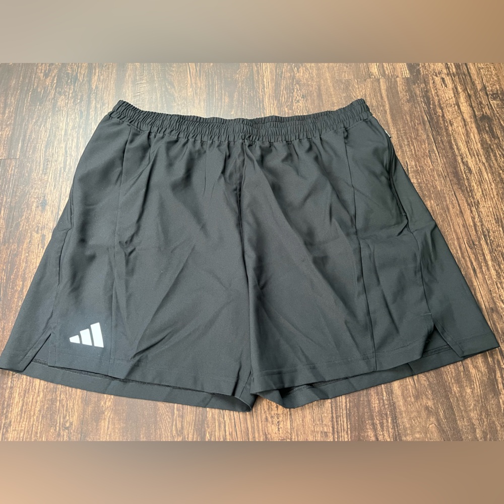 Adidas D4T Shorts Mens Size 2XL Black Solid Logo Zipper Pockets IP9746 NWT